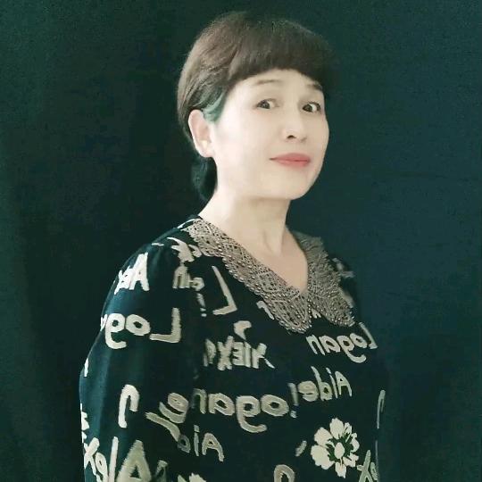 蓝天波姐  上午10：10分