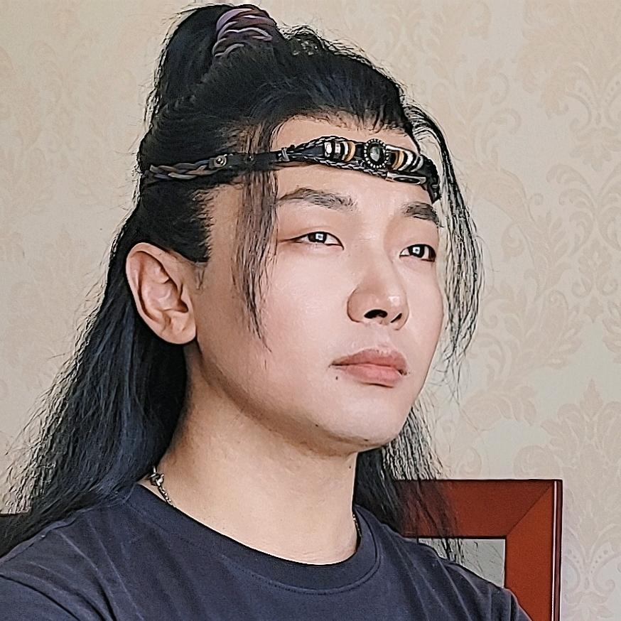 演员邵明川