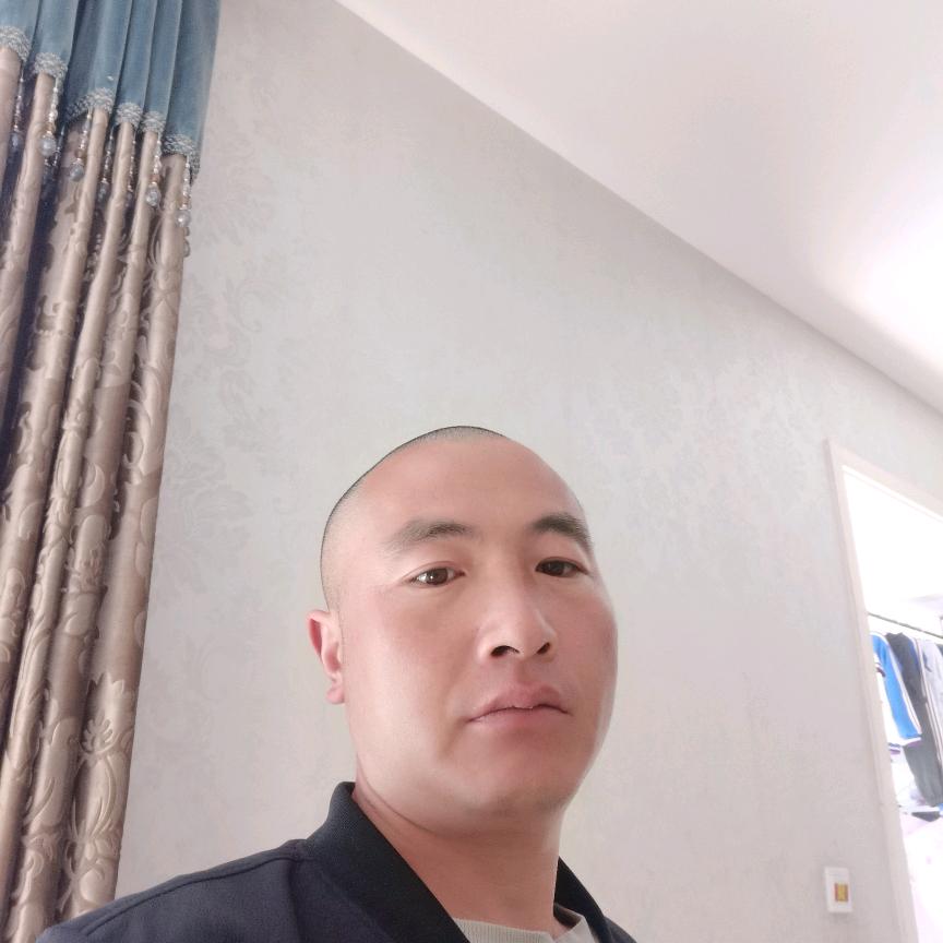 318路上的卖伙郎