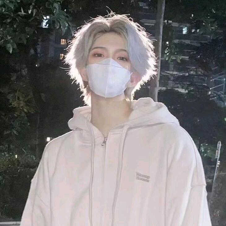 ⁽⁽ଘ( ˙꒳˙ )ଓ⁾⁾起飞