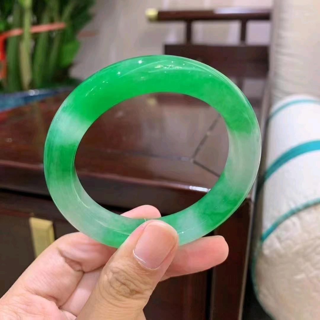猛踹瘸子那条好腿‖#