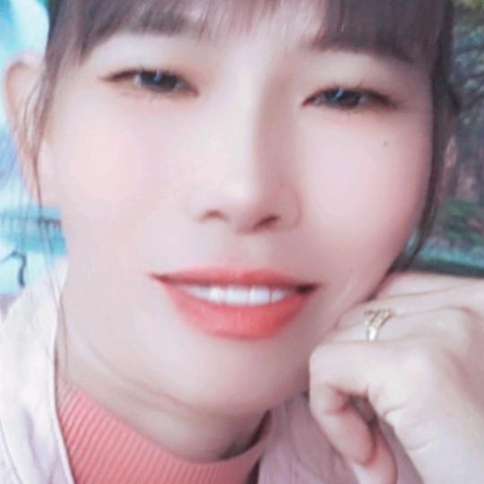 赵英