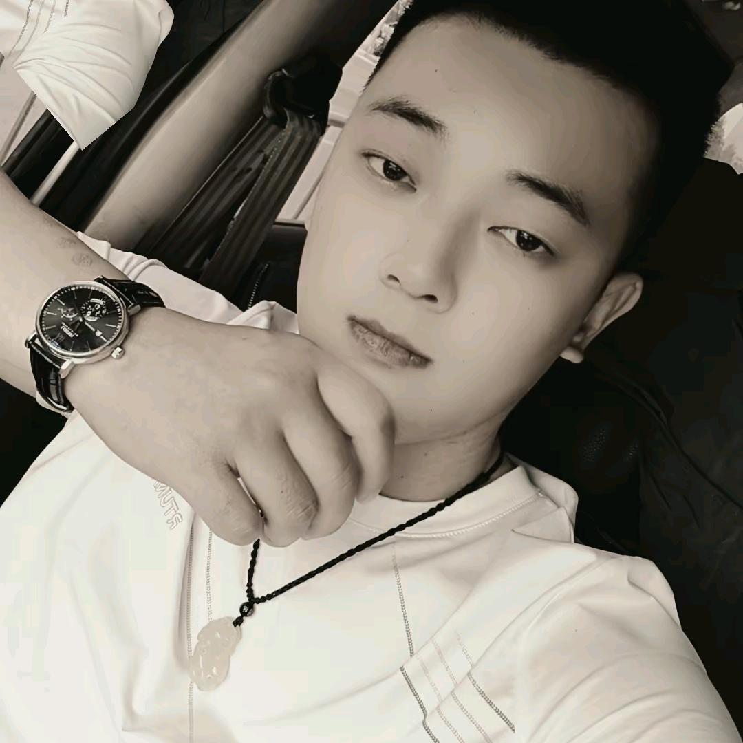 李彬
