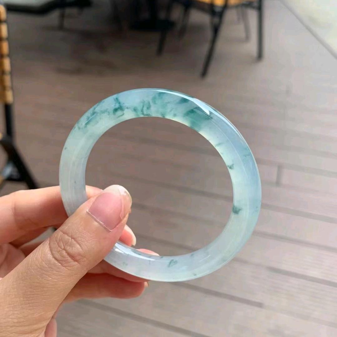 桉蓝小玉→