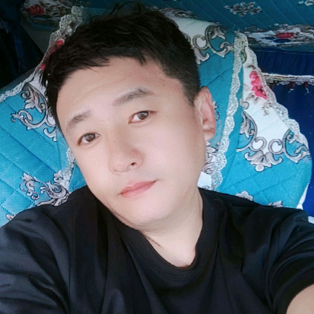 双鸭山卡车大涛