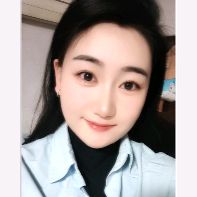 一只小碗
