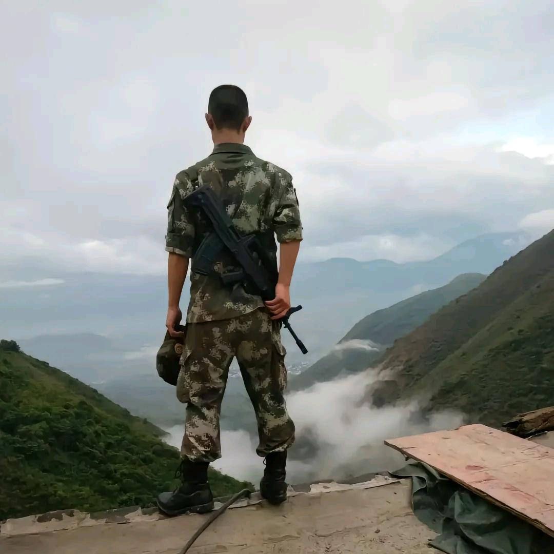 飞龙🐉🐉🐉🐉🐉🐉🐉突击步枪