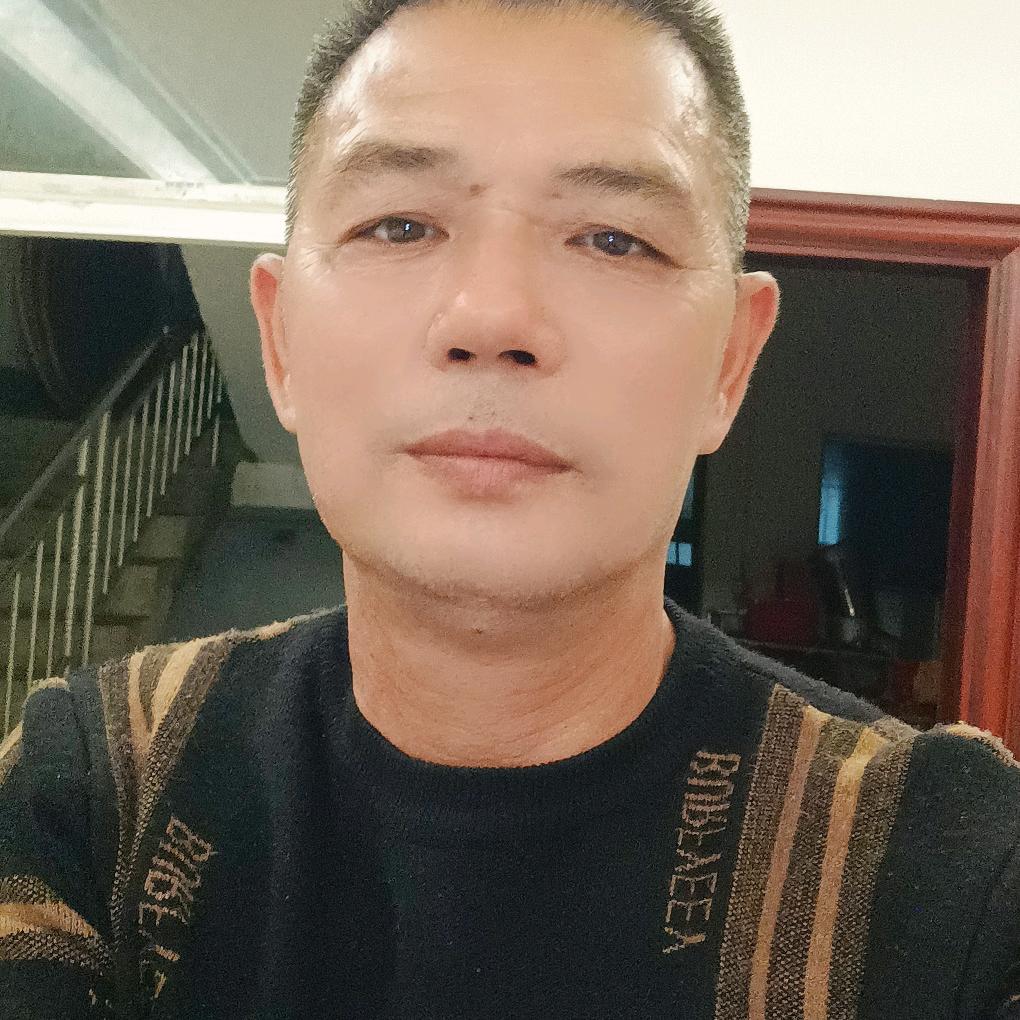 陳美胜摩托车行