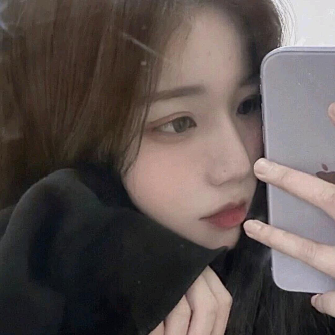 杨思语头像