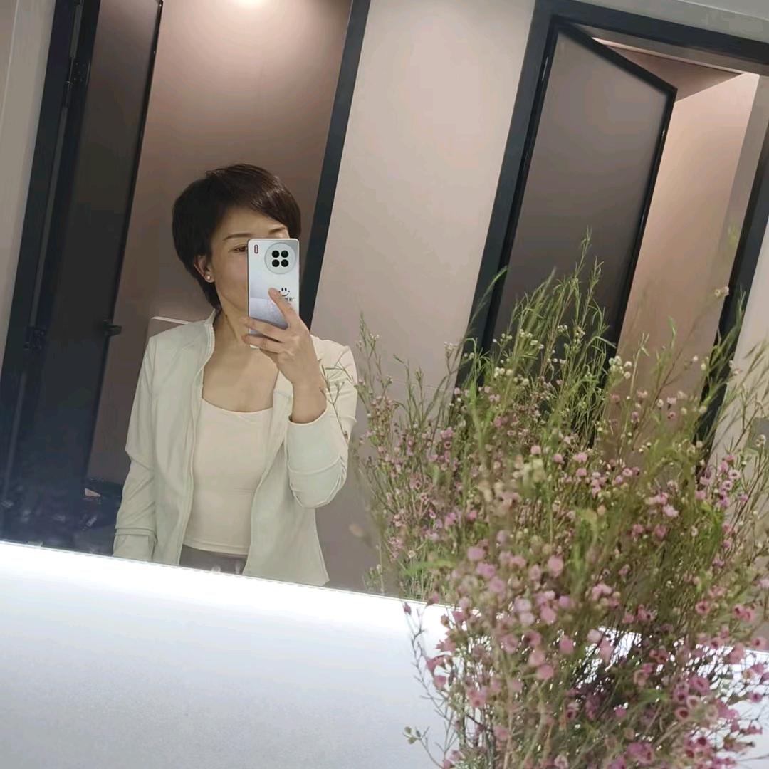 白云朵朵254186025026