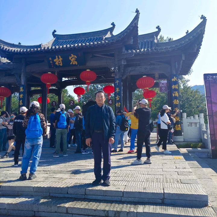 专业养猪，一生无悔。