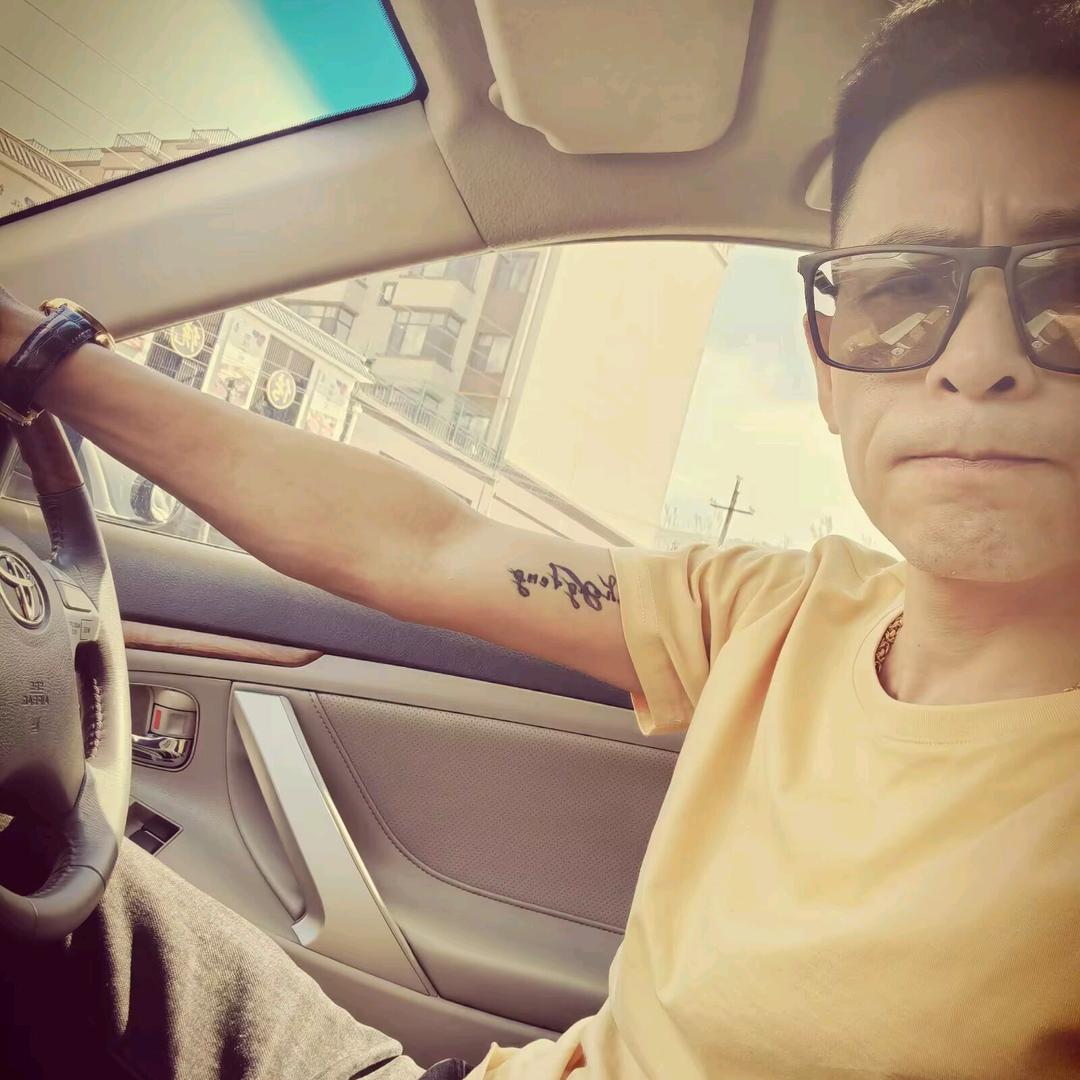 长岭龙尚台球器材工作室