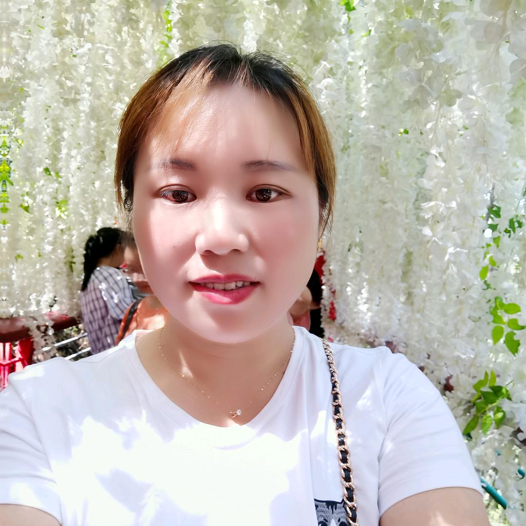 《状元府邸》英子