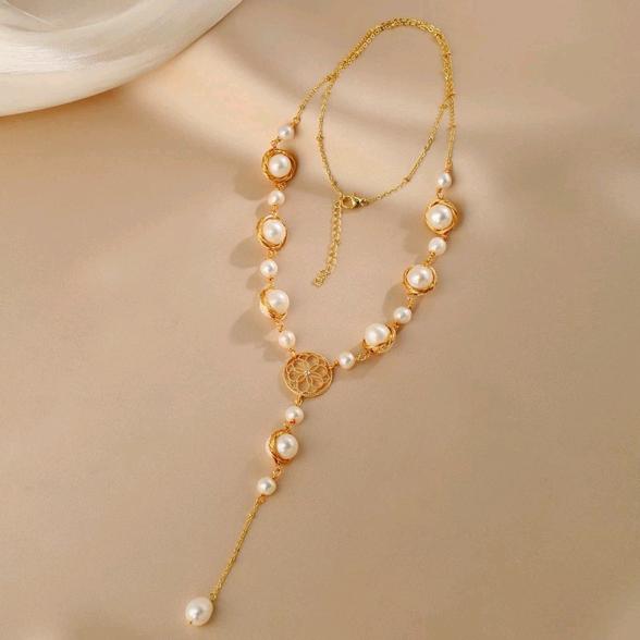 梓悦女装工厂店