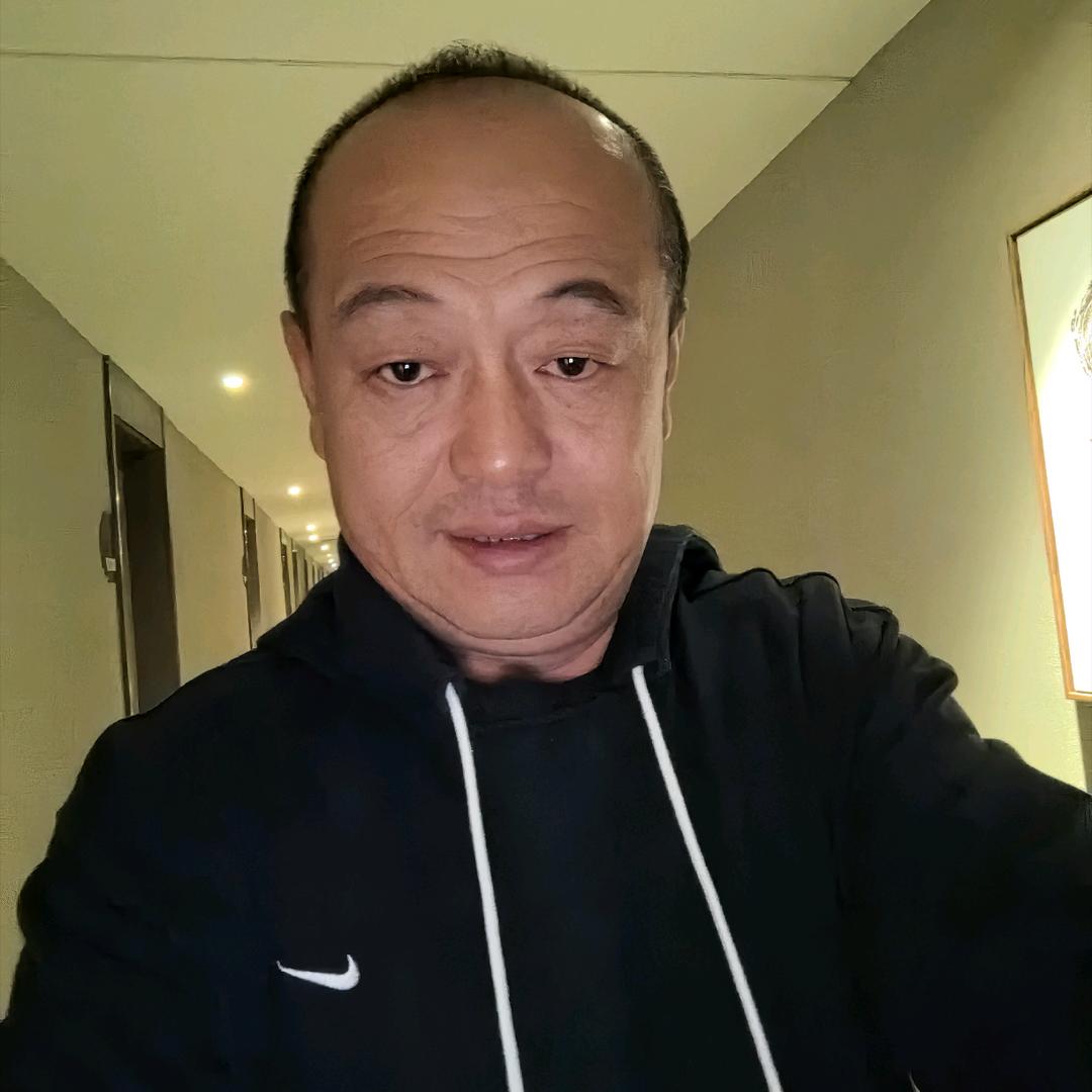 明哥