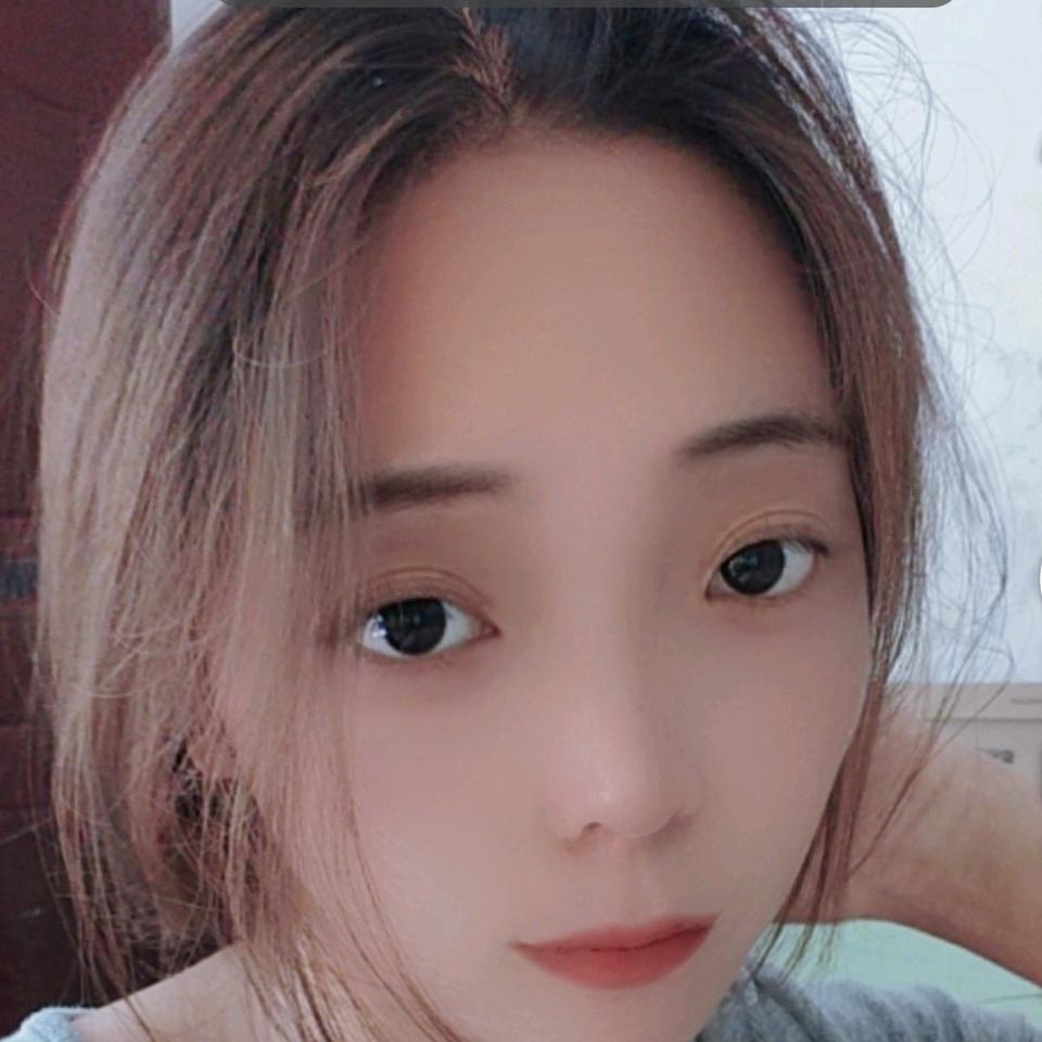 李小妞儿(*˘︶˘*).｡.