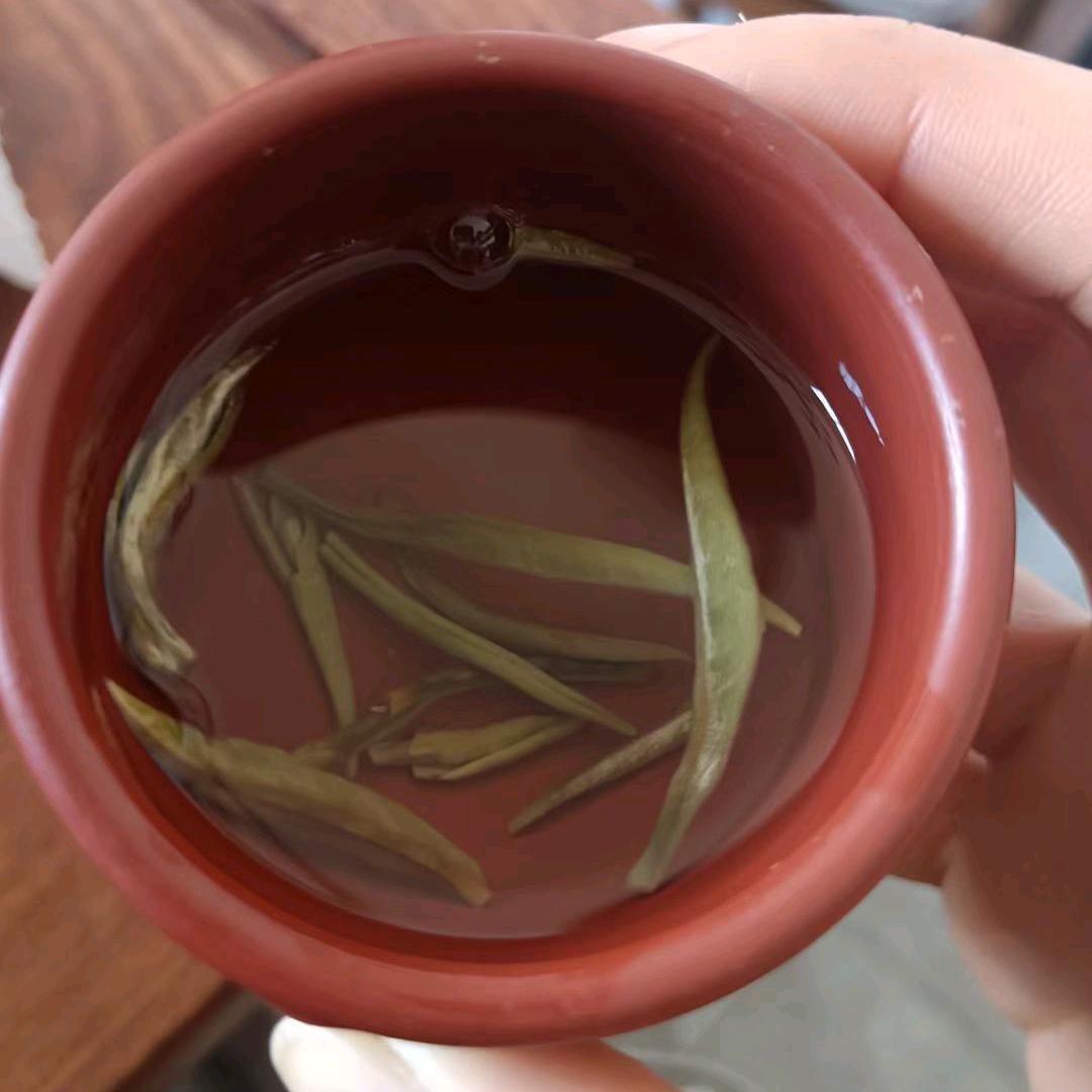 昆阳萬祥红木:卖大茶板小赵