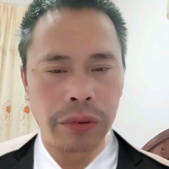 我是开心果。我开心过。是你的开心果。