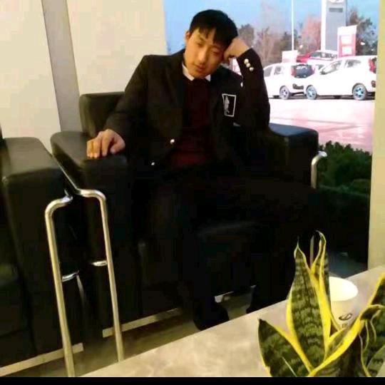 华晨之峰，一路有我华晨中华艾瑞泽5小帅哥