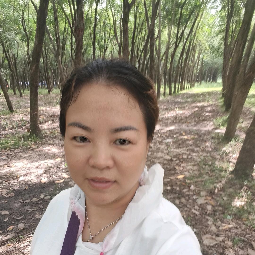 衢州市衢江区方贞布艺商行