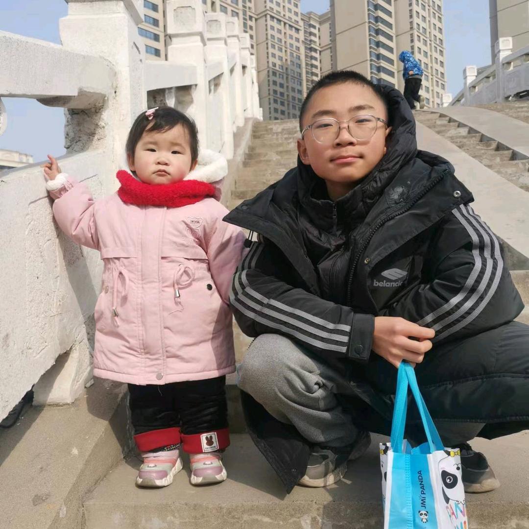 新乡市庆丽内衣服饰