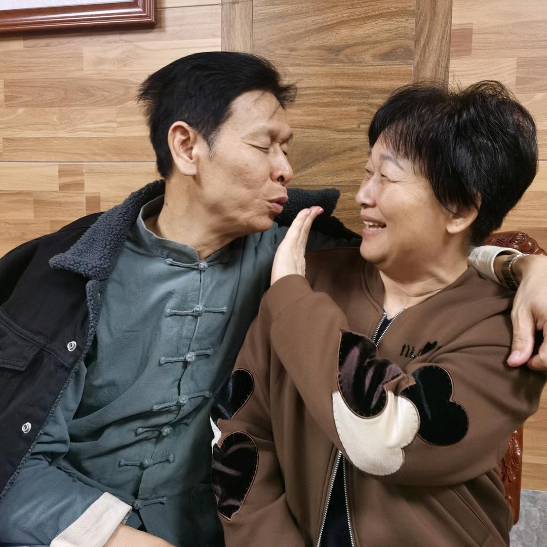 金泉老李夫妇～
