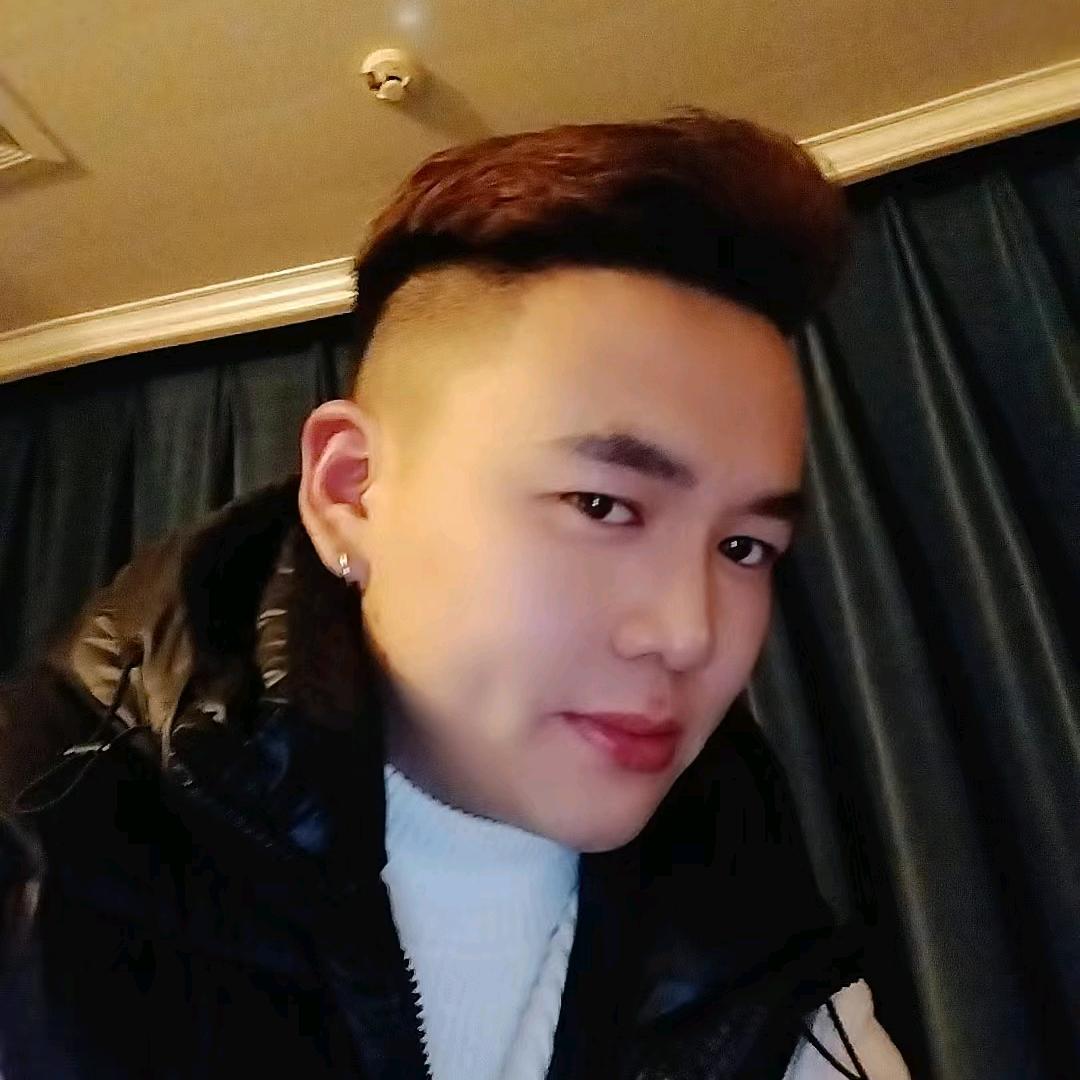 云南李飞