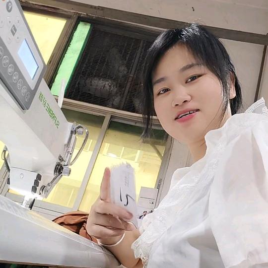 小胖妹