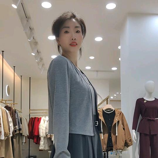 铜川丽歌女装杨珍