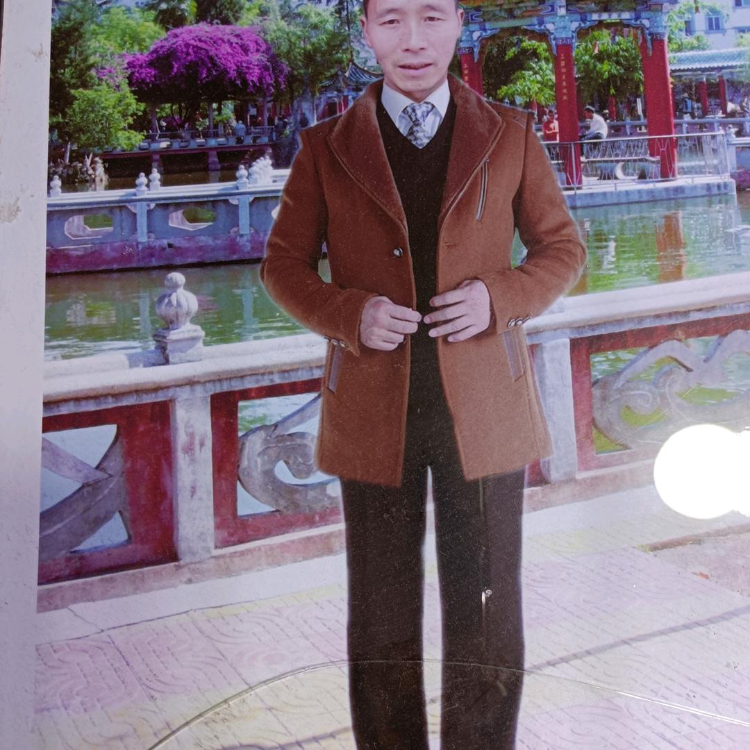 刘正明