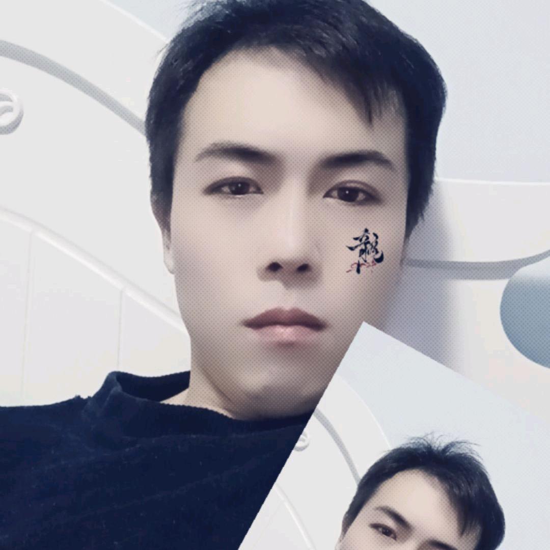 指尖徘徊の烟草味小刘哥