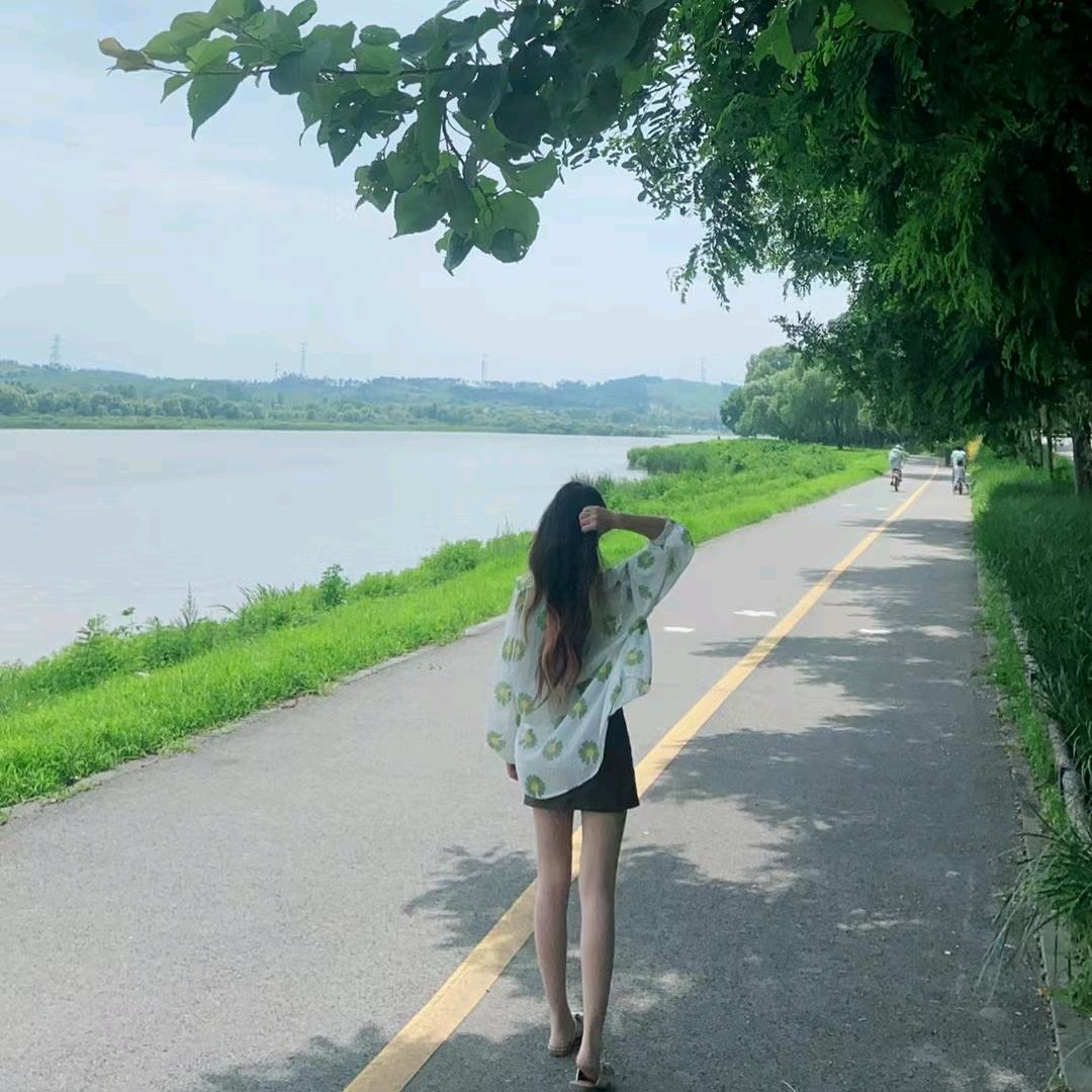 爱上自由的猪🐷