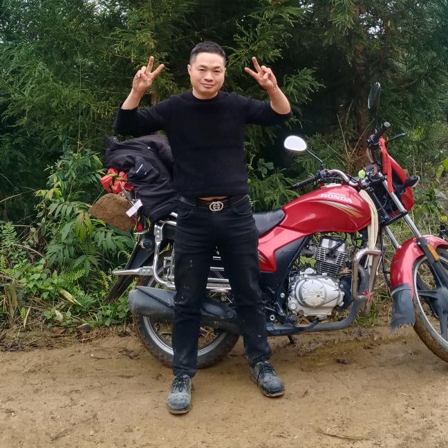 乡巴佬大叔