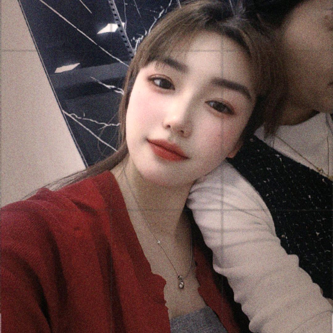 画漫天岩板💋小徐