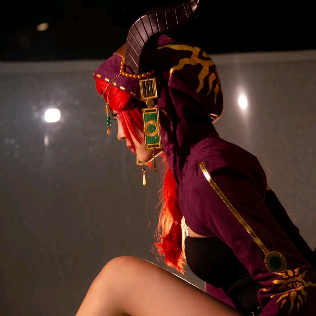 黎雪kana