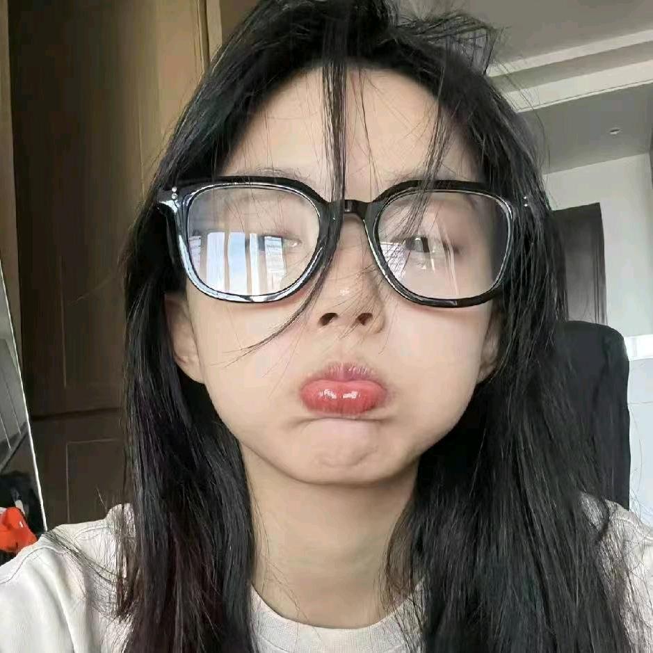 飝杰