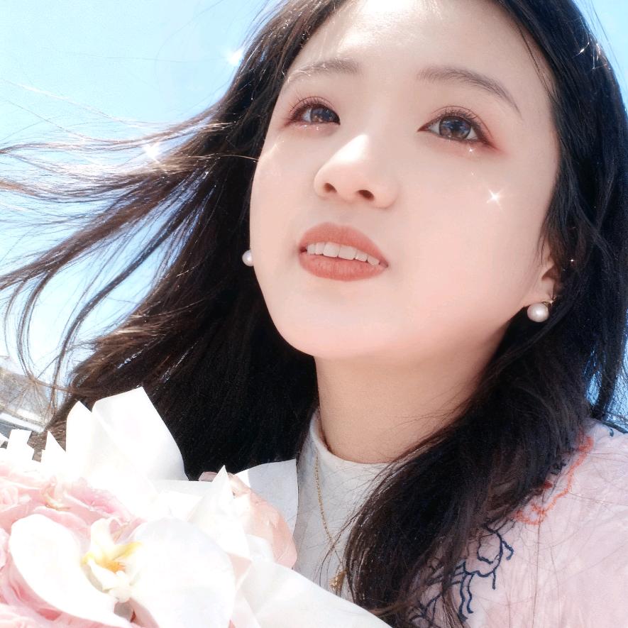 👑小女稚