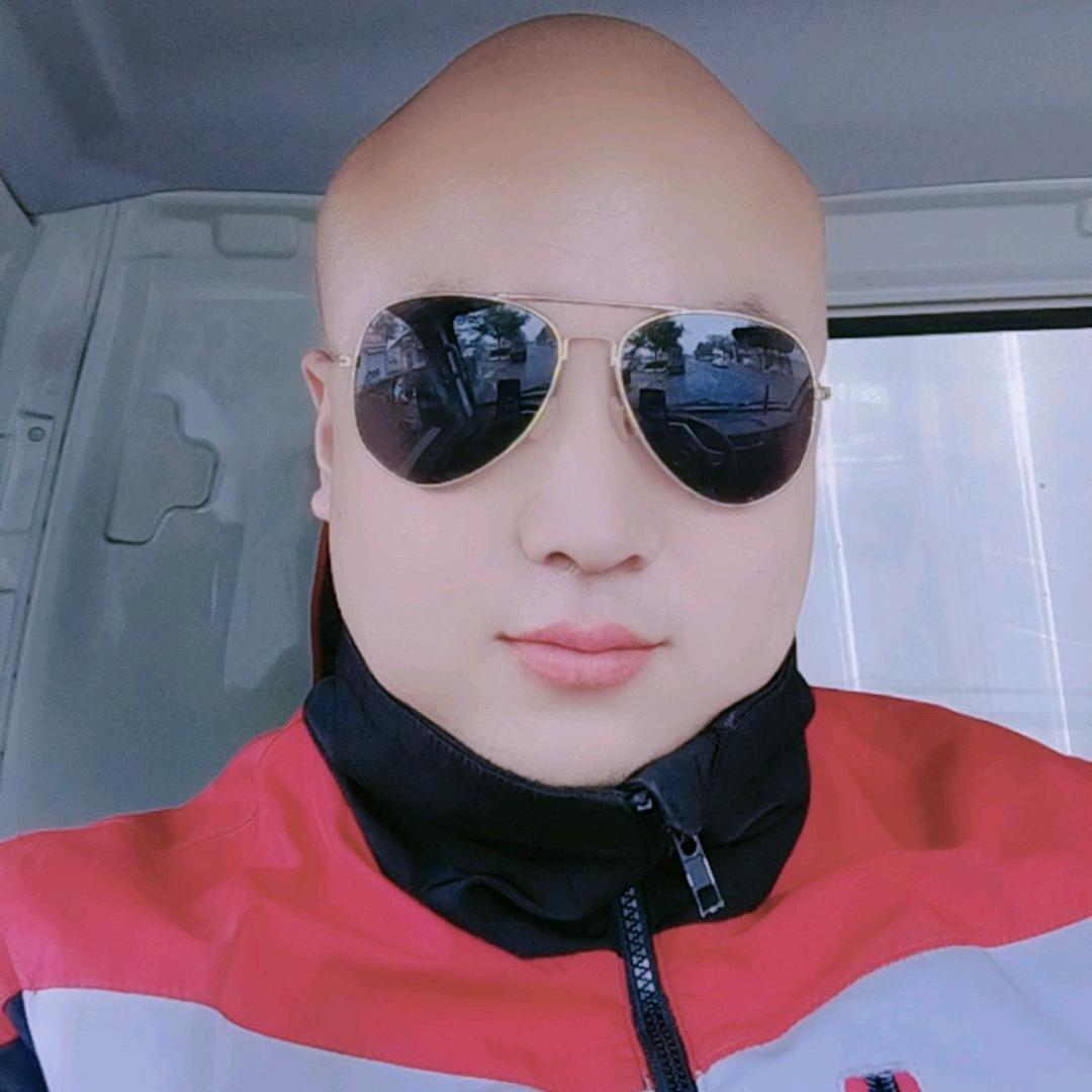 低调→_→小男人