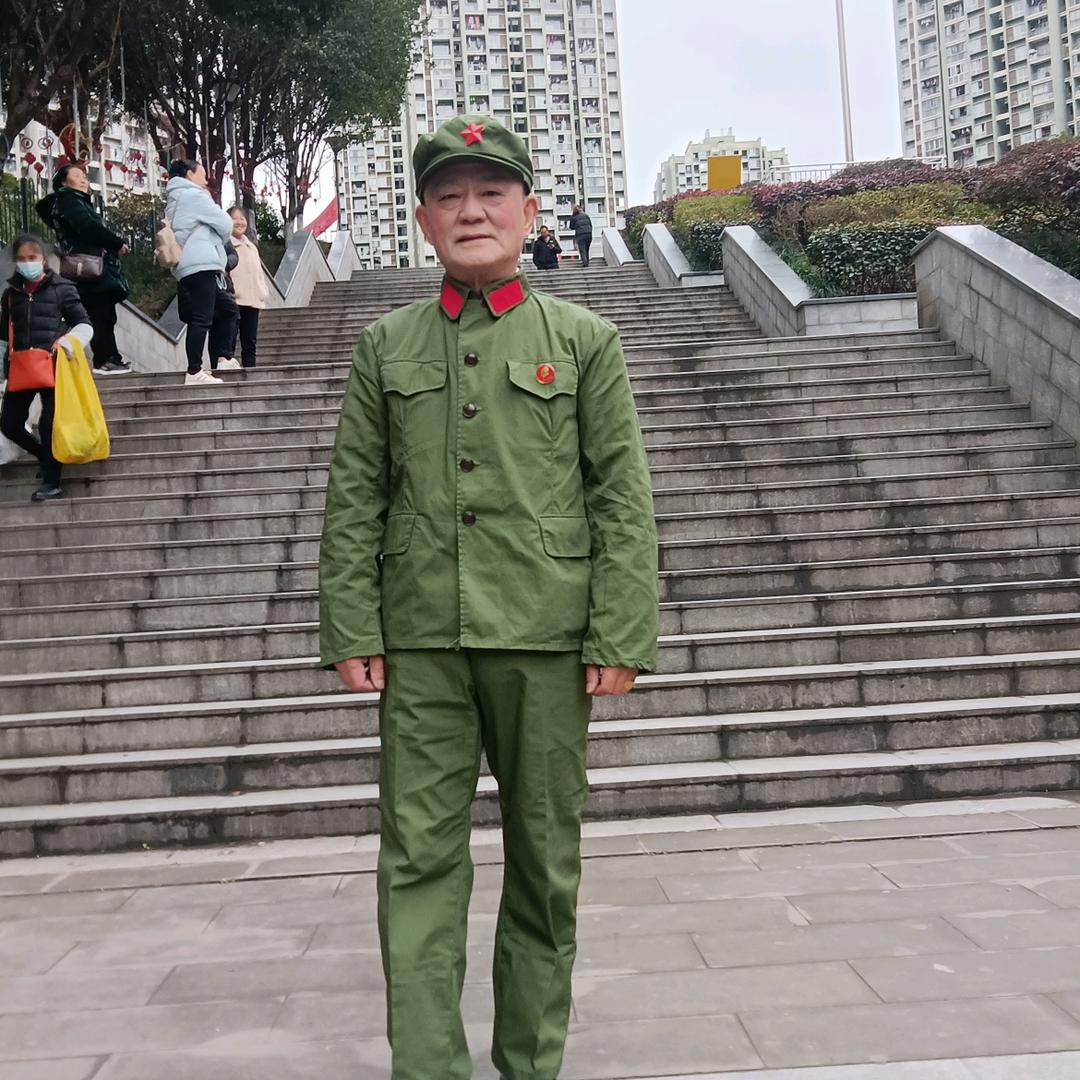 龙三哥