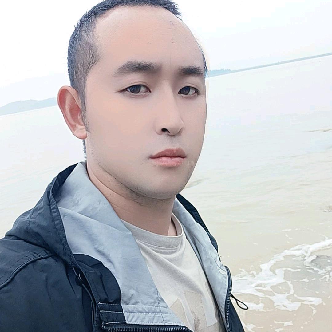 哥不帅但有点坏