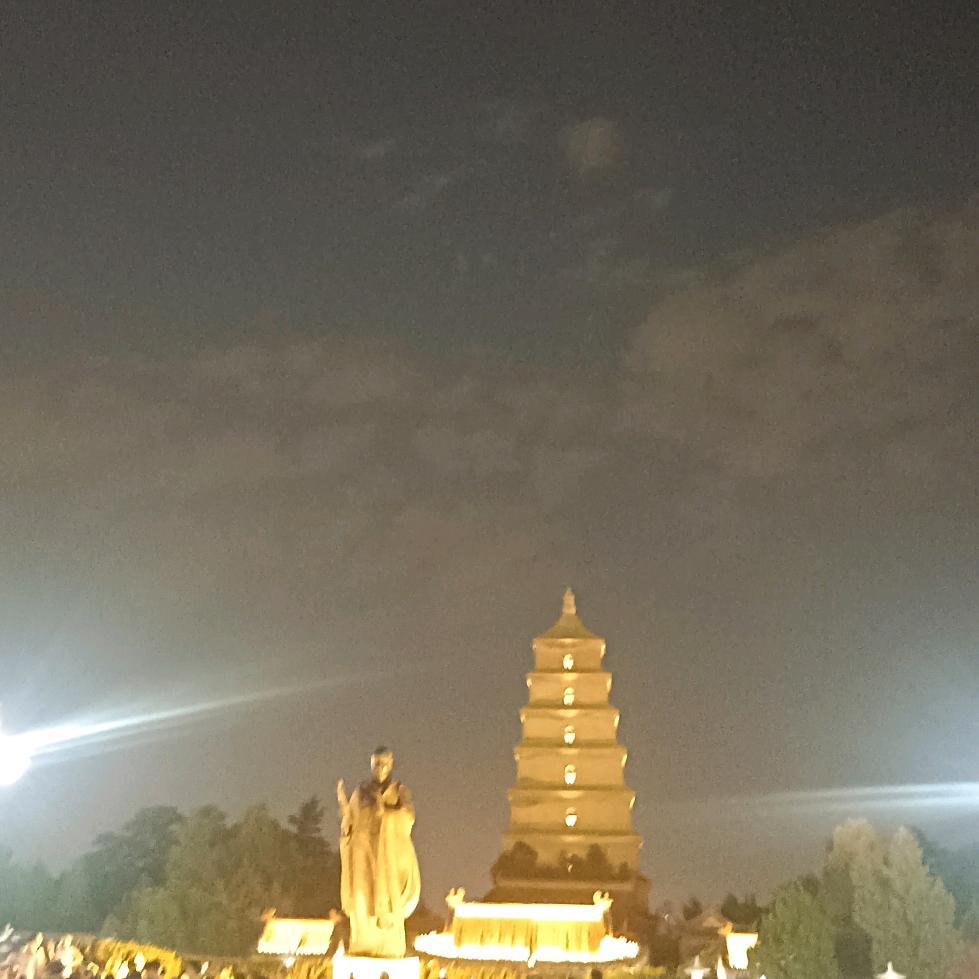 大手牵小手一走一辈子