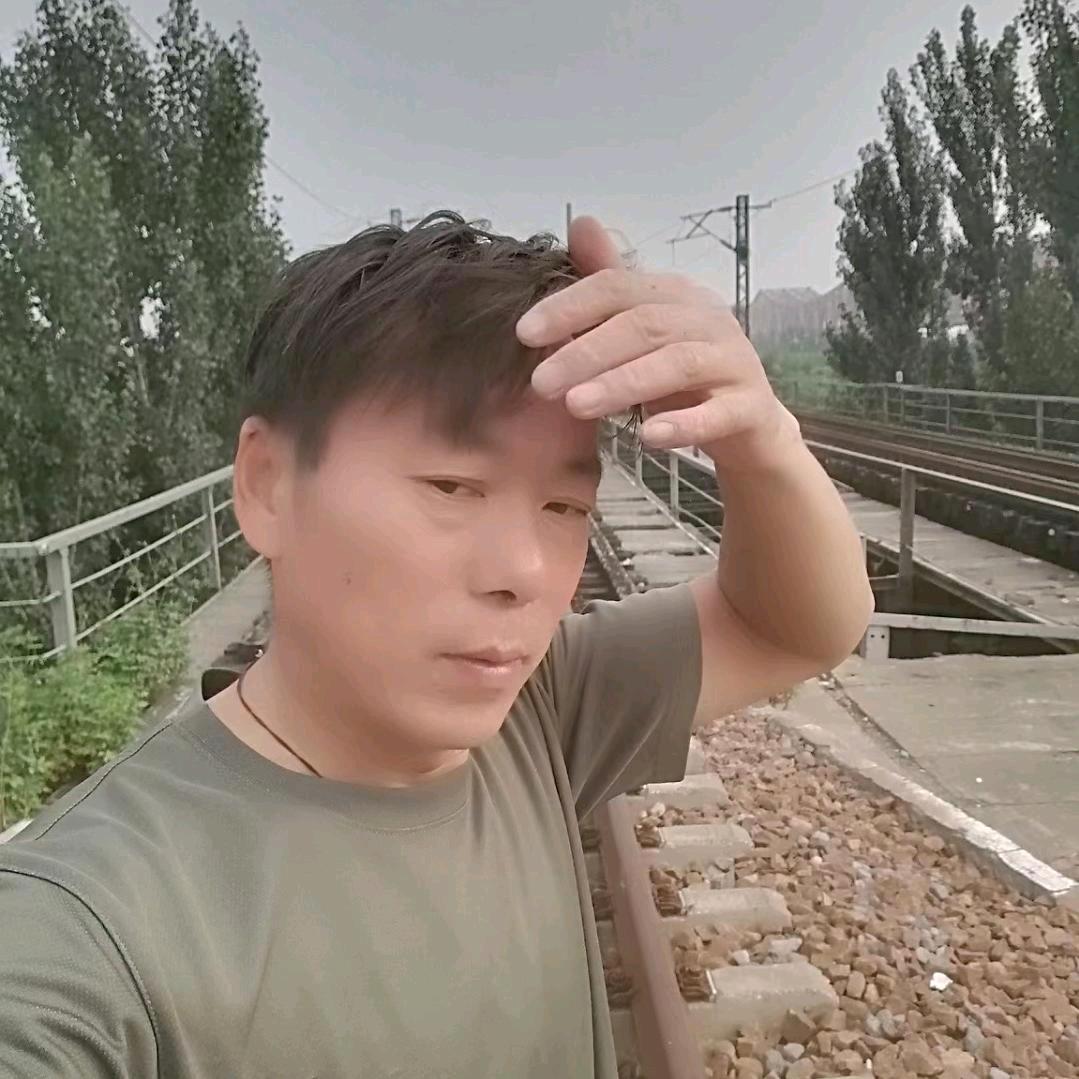 黄河汉子