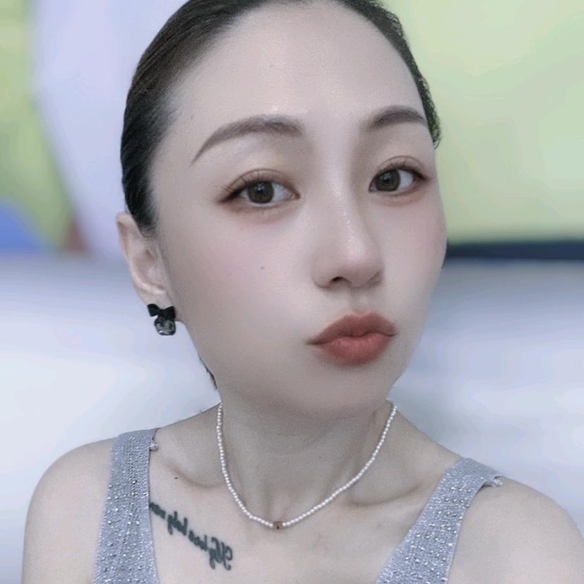张靖昀