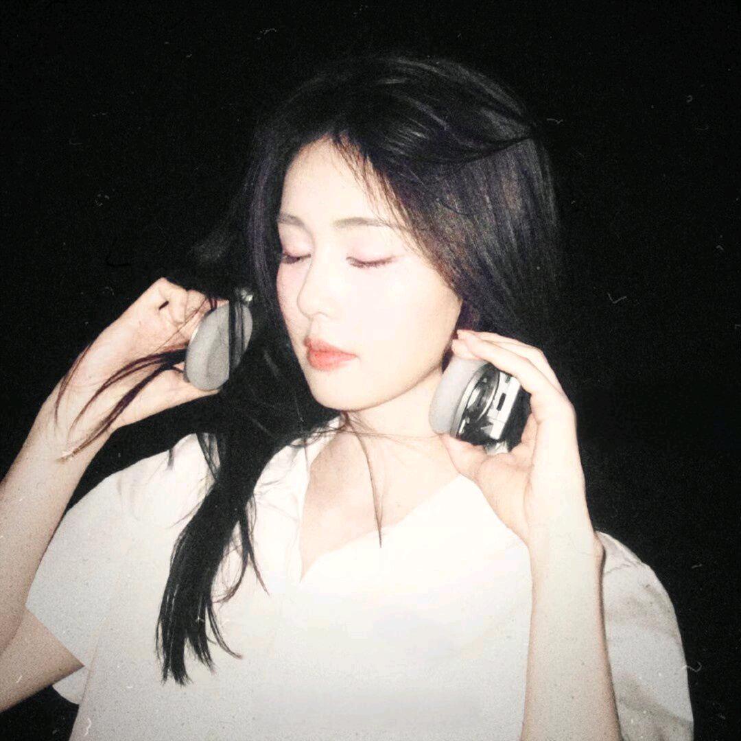 半只兔子 ₍ᐢ..ᐢ₎