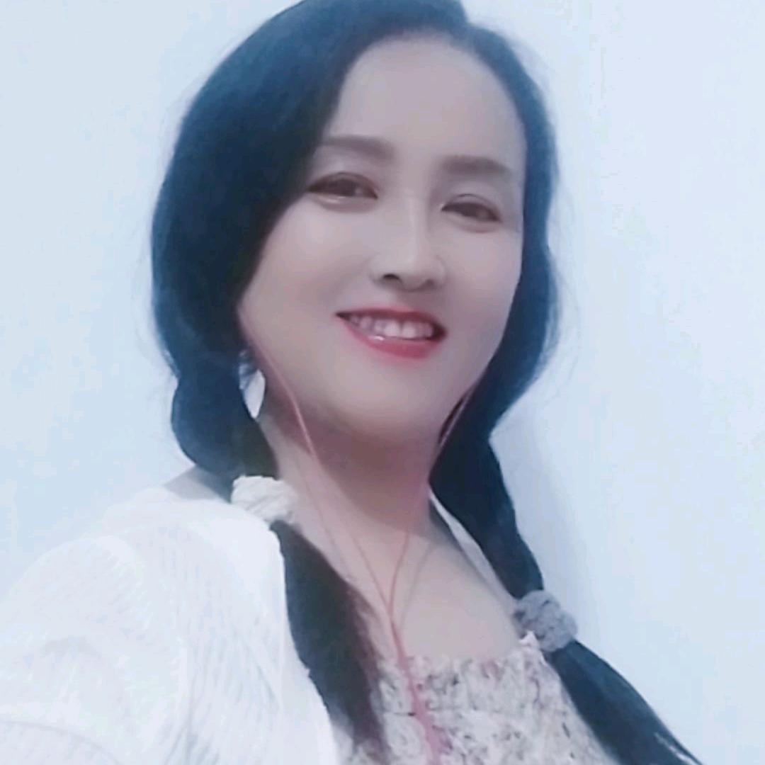 坚强三妹天麻种植基地