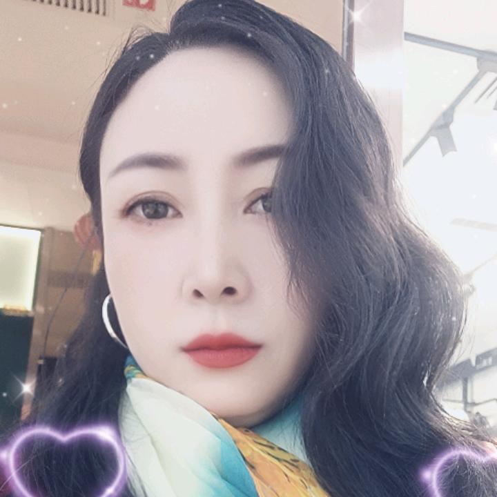 桥北路飞鸵鞋业小阿