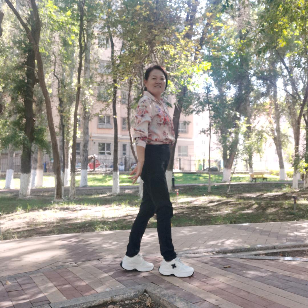 风雨彩虹