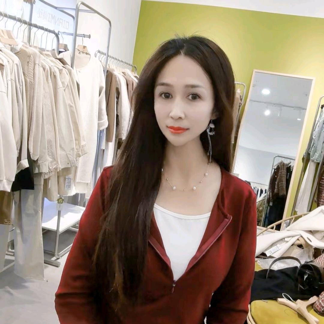 乐琪琪🌻🌻🌻