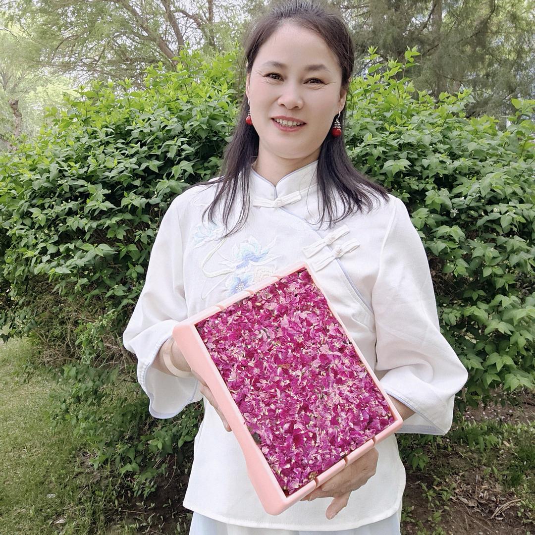 市场上卖鱼的肖姐