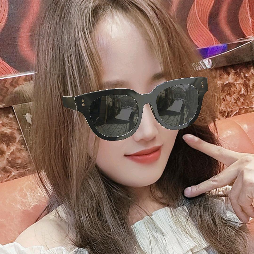 回眸一笑@